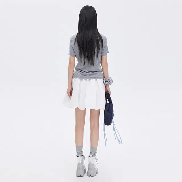 SHUEN T