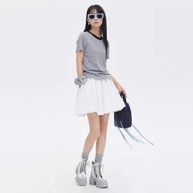 SHUEN T
