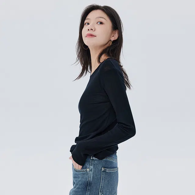 SHUEN T
