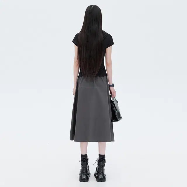 SHUEN T