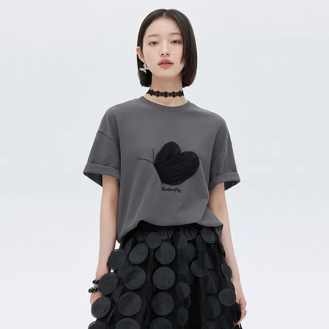 SHUEN T