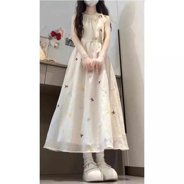 依钗 法式浪漫碎花甜美气质百搭裙装无袖连衣裙 女款