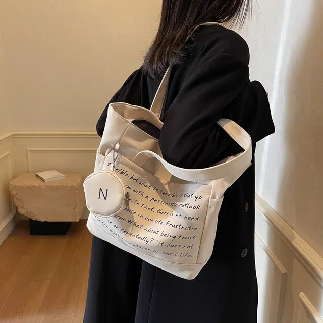 GOBLIN SHARKS 1759 Tote
