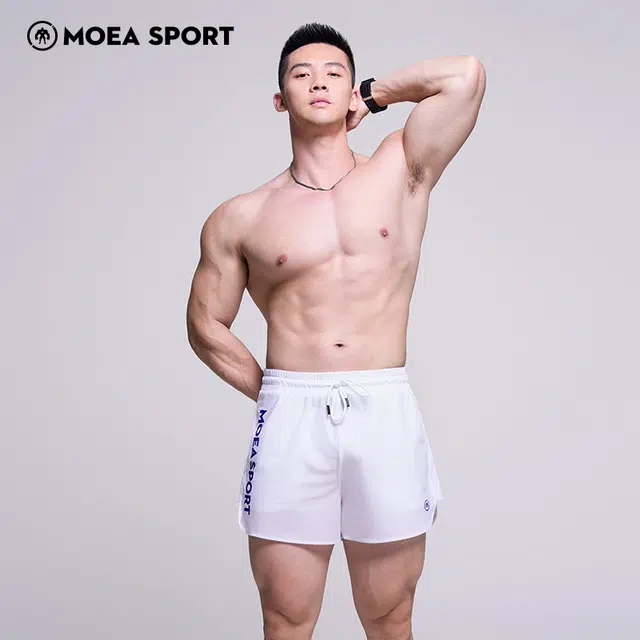 墨立方 锦纶冰丝面料让腿部享受夏日清爽运动短裤 男款