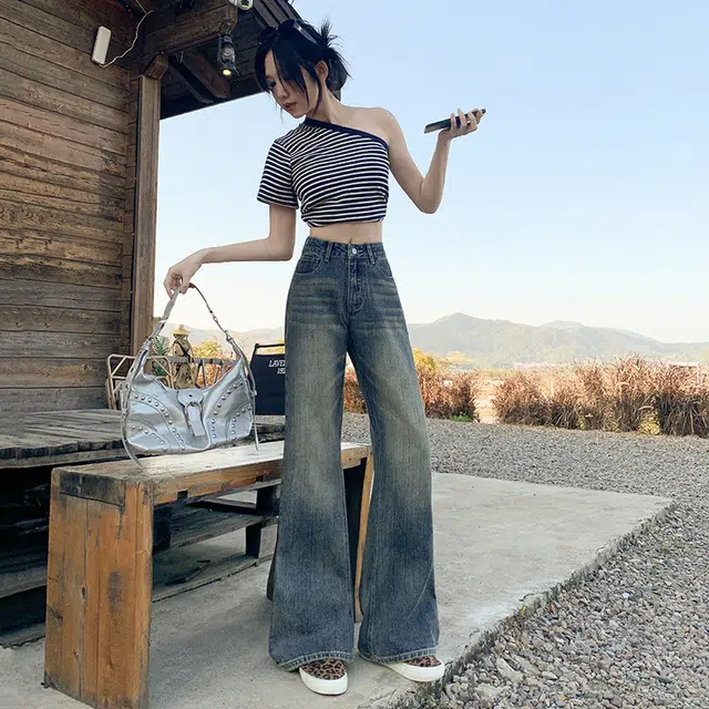 思蓓儿 磨白压痕设计高腰喇叭洗水牛仔裤 女款 复古蓝