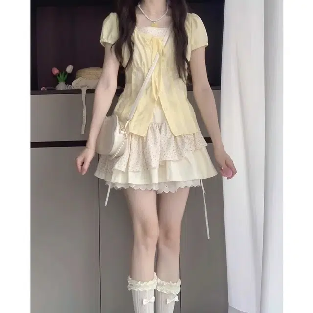 思蓓儿 衬衫法式碎花短袖甜美上衣不规则半身裙两件套裙装套装 女款