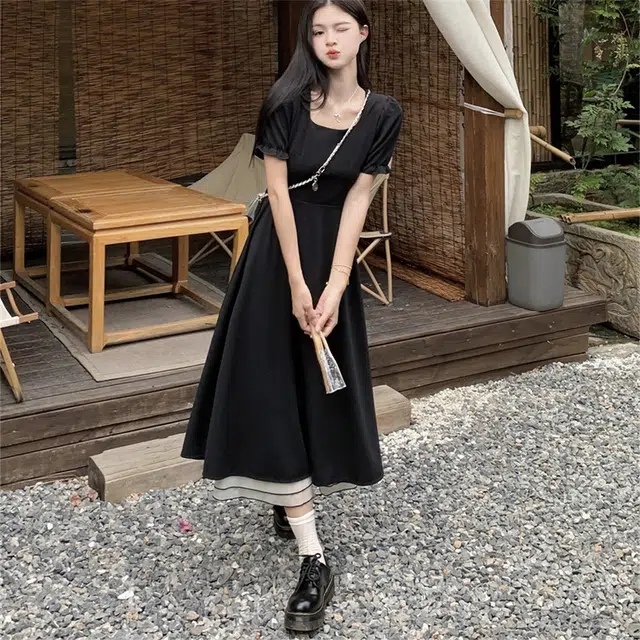 思蓓儿 法式赫本风高级感中长裙收腰显瘦裙子短袖连衣裙 女款 黑色