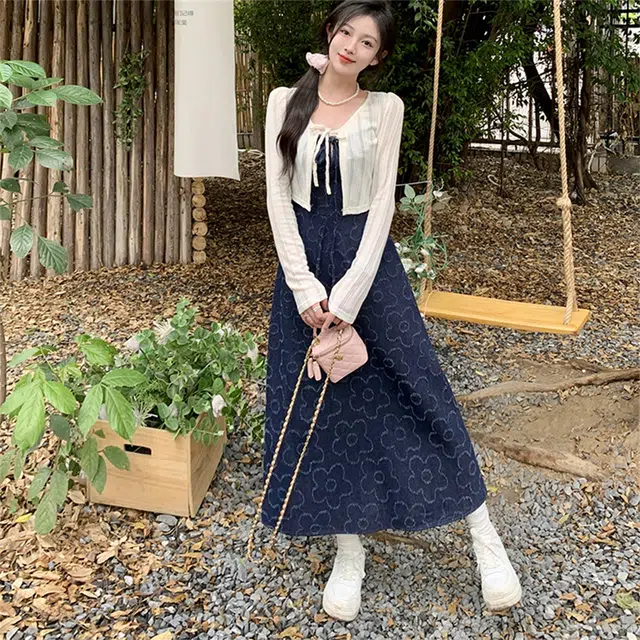 思蓓儿 简约时尚纯色罩衫设计感收腰吊带裙裙装套装 女款
