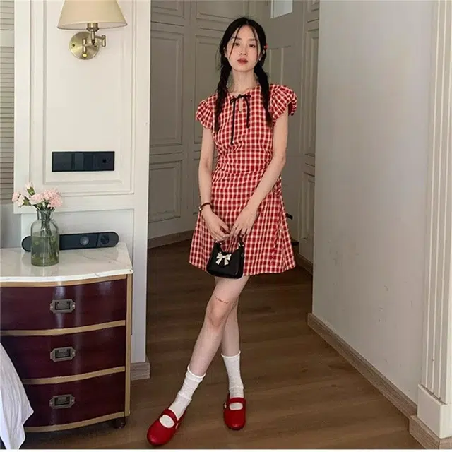 思蓓儿 辣妹格纹修身显瘦短袖连衣裙 女款