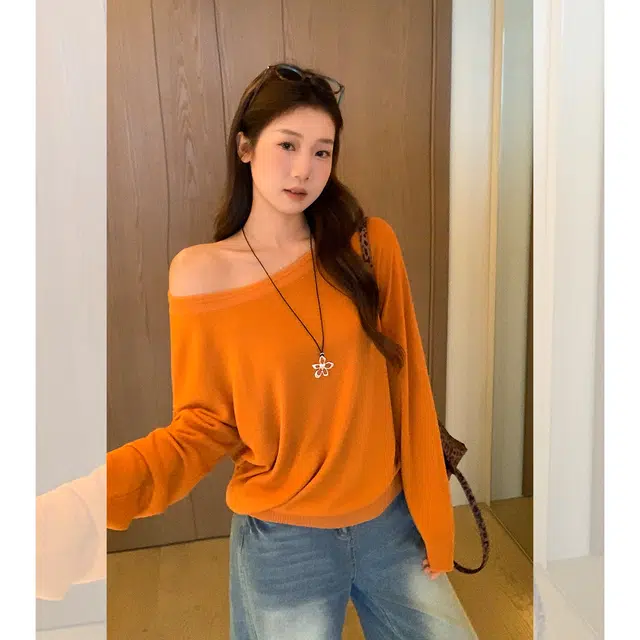 思蓓儿 韩系慵懒风露肩长袖女早秋宽松松弛感休闲显瘦上衣针织衫 女款