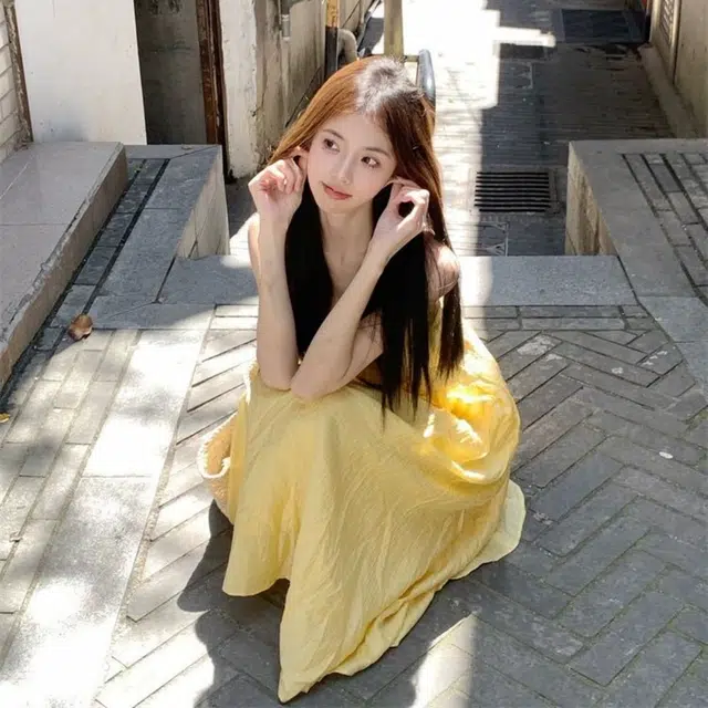 思蓓儿 法式收腰气质长裙海边度假裙子吊带连衣裙 女款