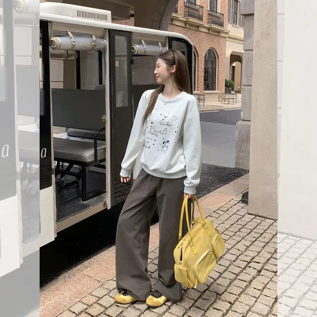 思蓓儿 圆领印花长袖打底衫女秋宽松慵懒风正肩上衣卫衣 女款