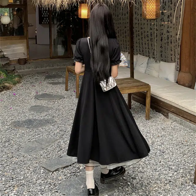 思蓓儿 法式赫本风高级感中长裙收腰显瘦裙子短袖连衣裙 女款 黑色