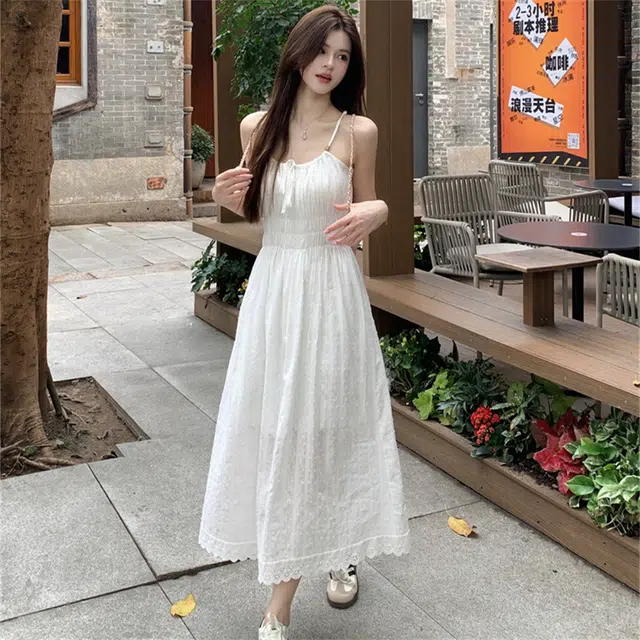 思蓓儿 韩版小清新法式温柔初恋长裙纯棉可扎染小白裙吊带连衣裙 女款 白色