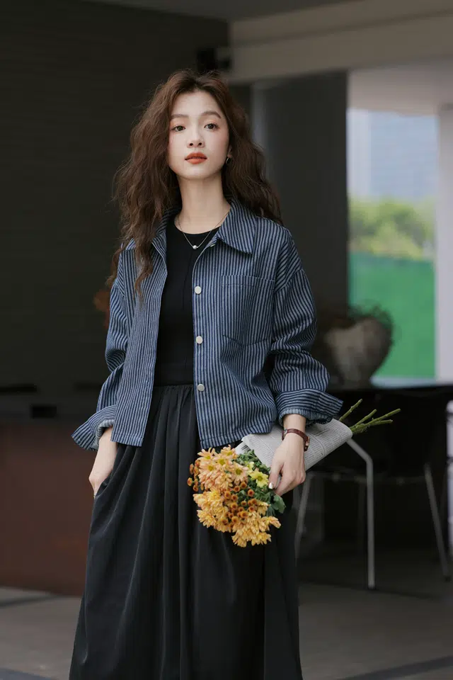 思蓓儿 小个子早秋氛围感韩系通勤翻领条纹单排扣女装牛仔外套 女款