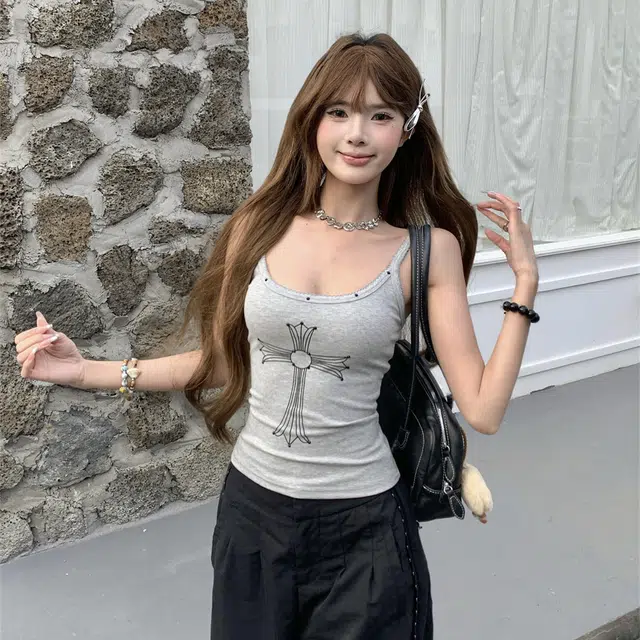 思蓓儿 修身十字架印花闪钻吊带内搭背心 女款