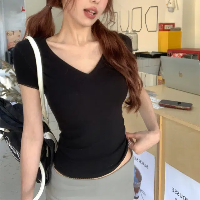 v T