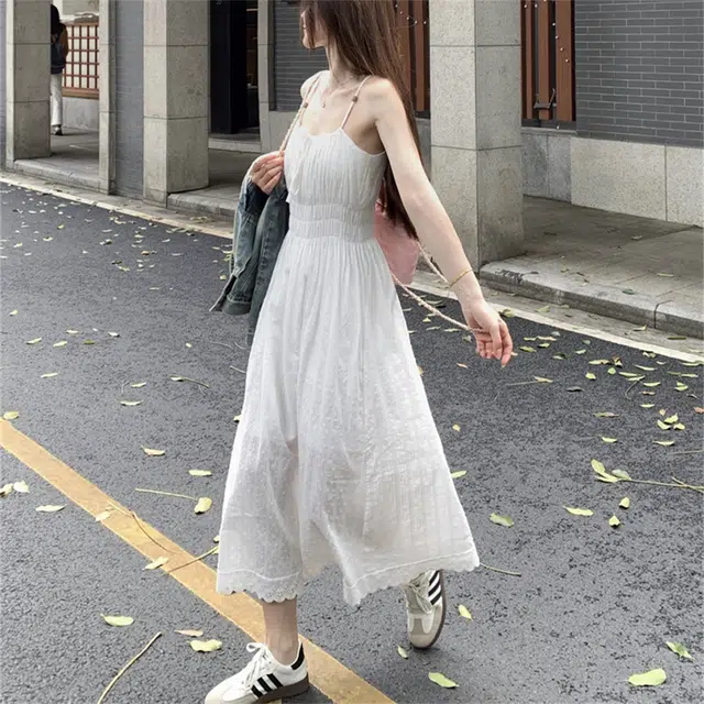 思蓓儿 韩版小清新法式温柔初恋长裙纯棉可扎染小白裙吊带连衣裙 女款 白色