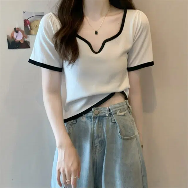 V T