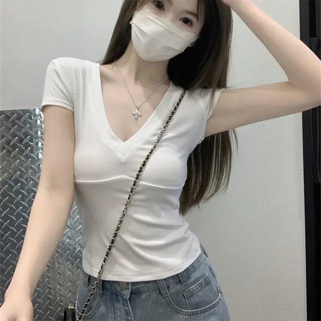 v T