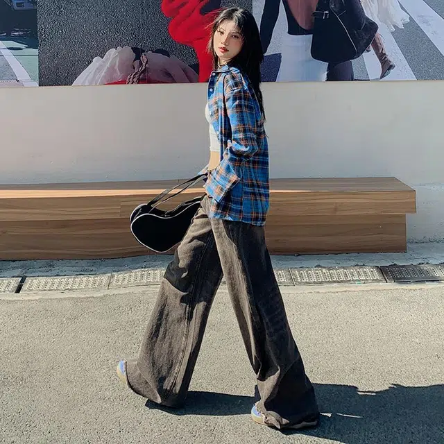 思蓓儿 复古开春高腰宽松大众阔腿拖地设计感直筒长裤牛仔裤 女款 黑红色