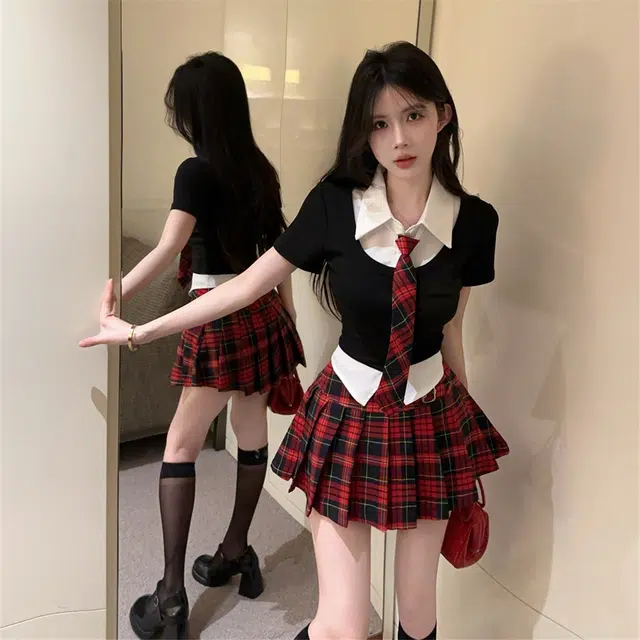 AMUNITS polo