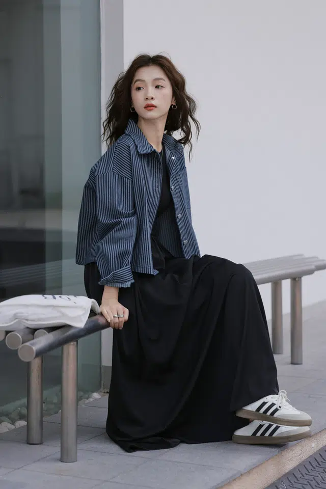 思蓓儿 小个子早秋氛围感韩系通勤翻领条纹单排扣女装牛仔外套 女款