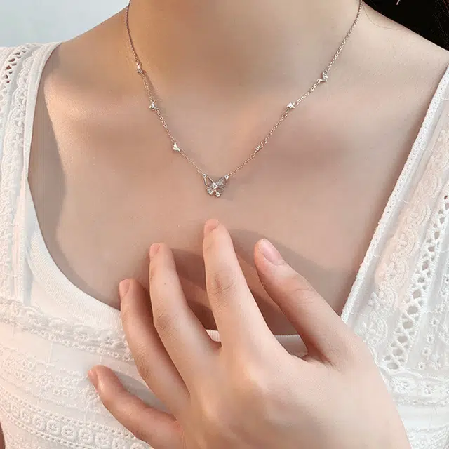 【999足银纯银 好运福蝶/浪漫卡片】 福韵金 六桂福&蝴蝶轻奢精致梦幻灵动在逃公主闪耀蝶舞请冷风高级简约日常百搭 银 项链 女款