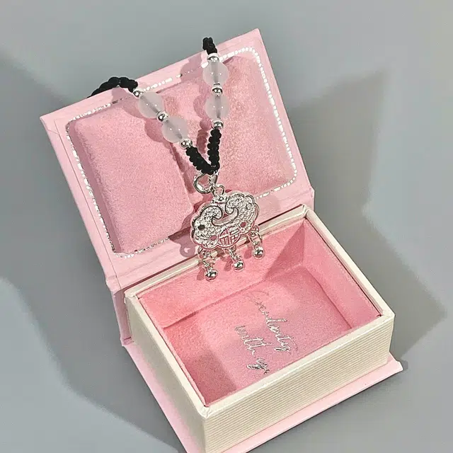 【999纯银丨平安顺遂丨赠告白卡片】 福韵金 六桂福珠宝 长命锁新中式国风国潮编织绳吊坠平安扣百搭高级显白气质优雅好运 足银 项链 女款