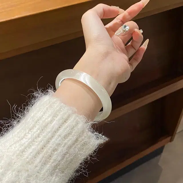 六桂福珠宝 白月光一步一响 新中式国风国潮复古汉服圆条美人镯叮当镯子精致素雅小众气质优雅显白 福韵金 好运 玻璃猫眼 玉石手镯 女款