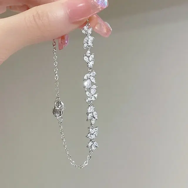 【999足银纯银 满钻爆闪】 福韵金 六桂福 紫藤花轻奢浪漫小众设计在逃公主高级甜美温柔精致气质百搭日常通勤百搭#好运 银 手链 女款