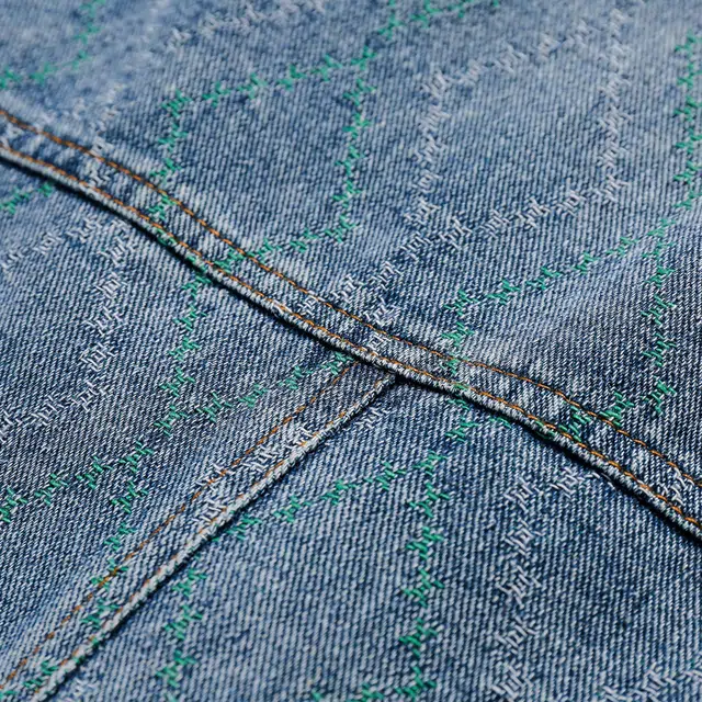 Ant Studio oversize