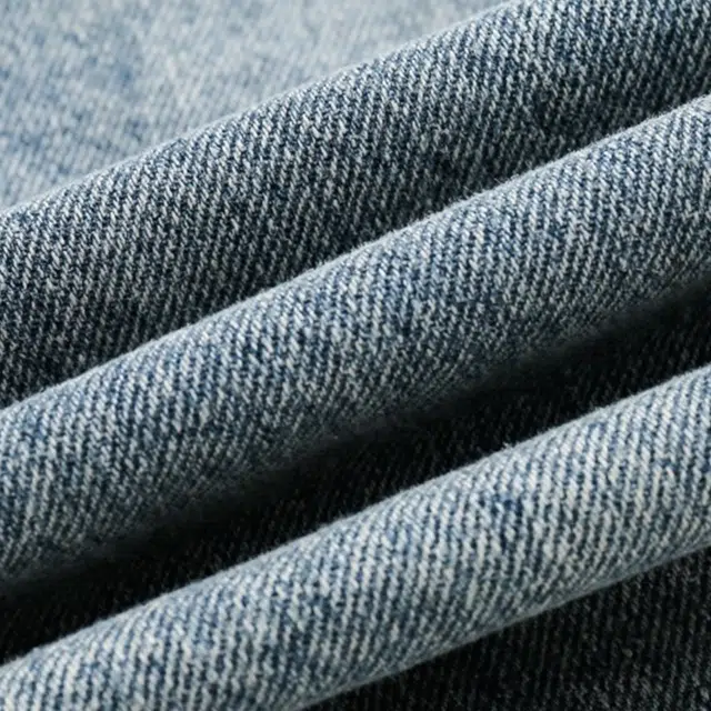 Ant Studio oversize