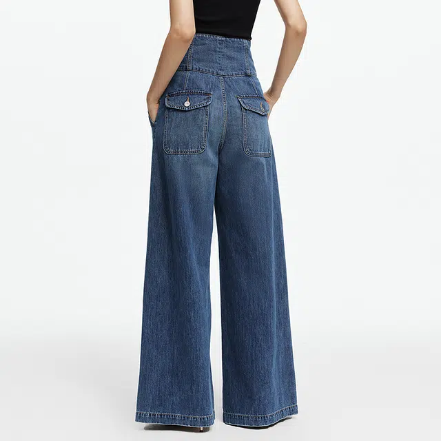 MOUSSY
