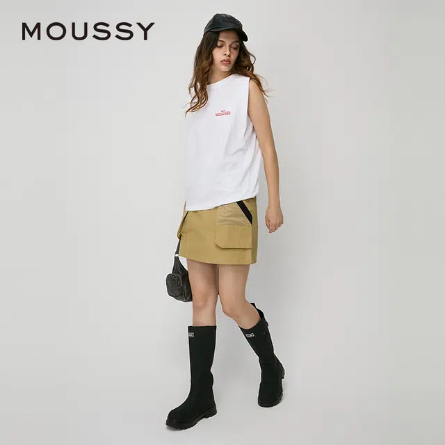MOUSSY T
