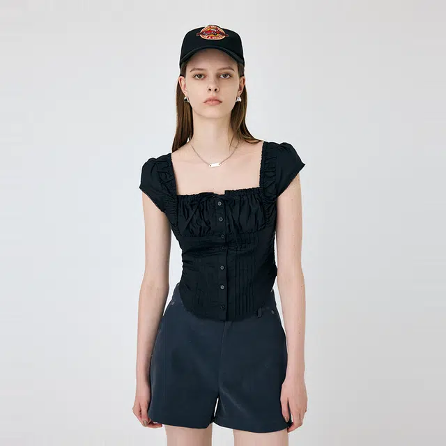 MOUSSY