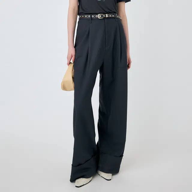 MOUSSY