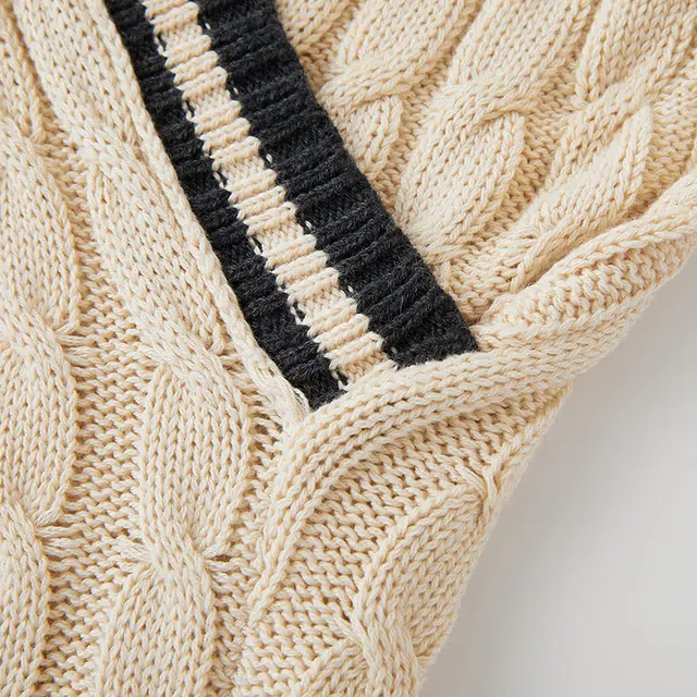 MOUSSY V