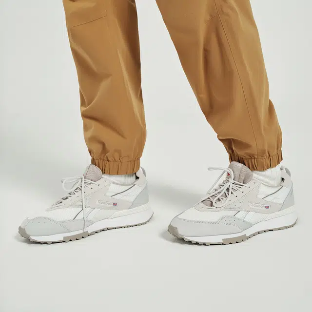 Reebok LX2200