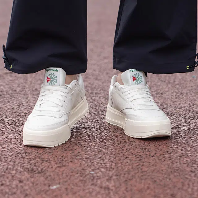Reebok CLUB C MEGACOURT