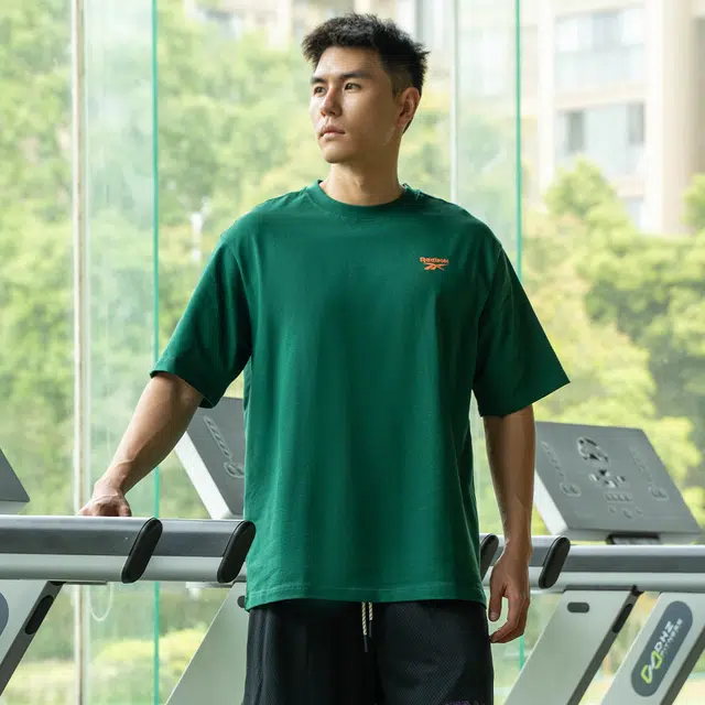 Reebok T