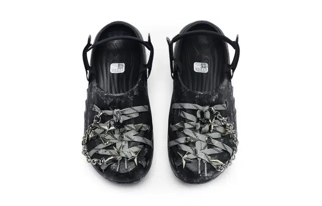 adidas MAXXCLOG 811
