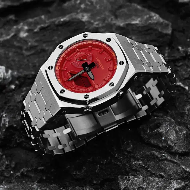 CASIOGA-2100-4APR-person