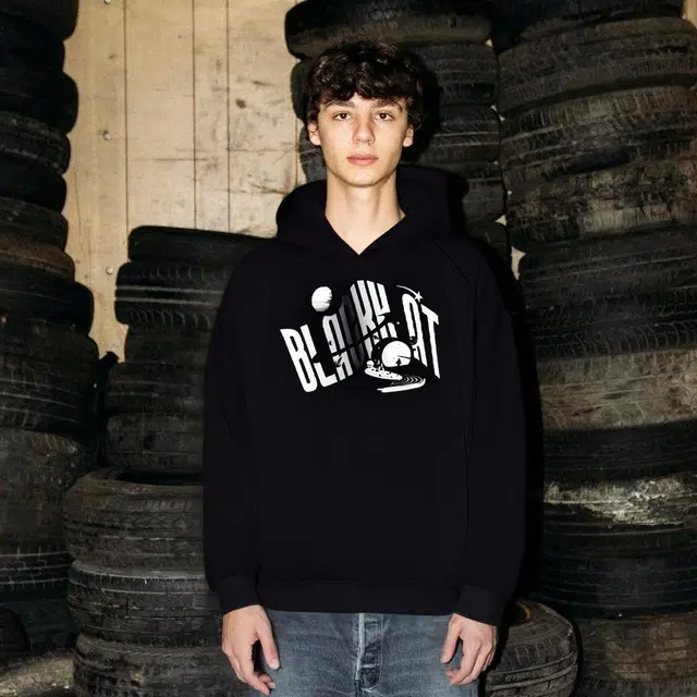 BLACK AT logo