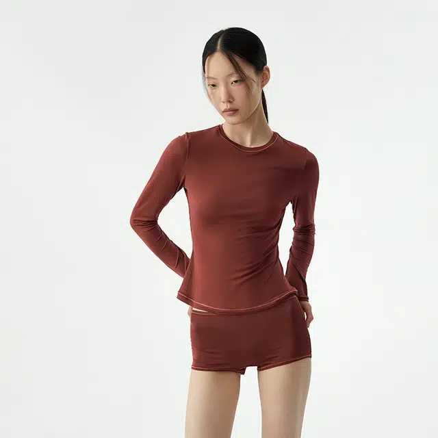 桑罗  秋冬新品本命年真丝针织轻暖美肤打底套装简约呵护显白衬肤新年色个性 圆领 外穿肌底衣家居套装 女款