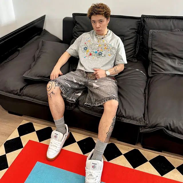 YADcrew T