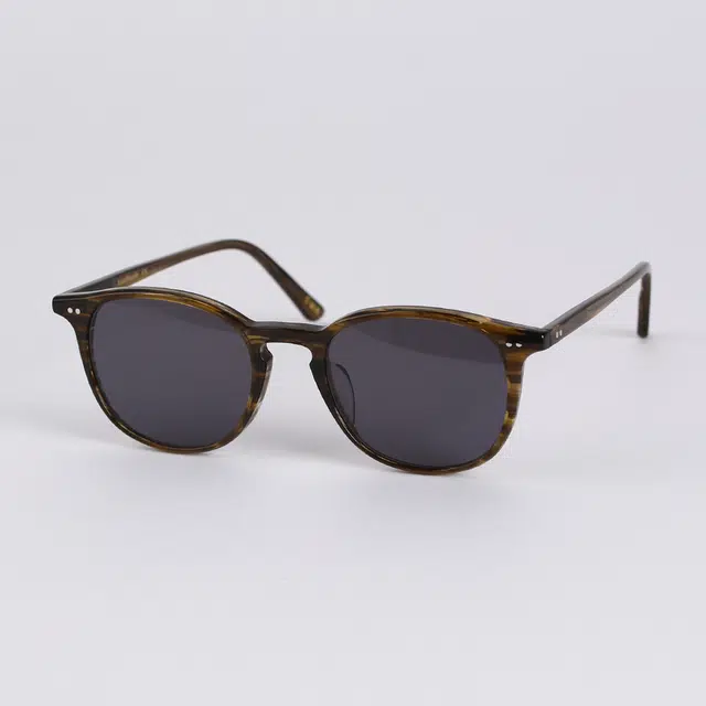 UV400 ACETATE