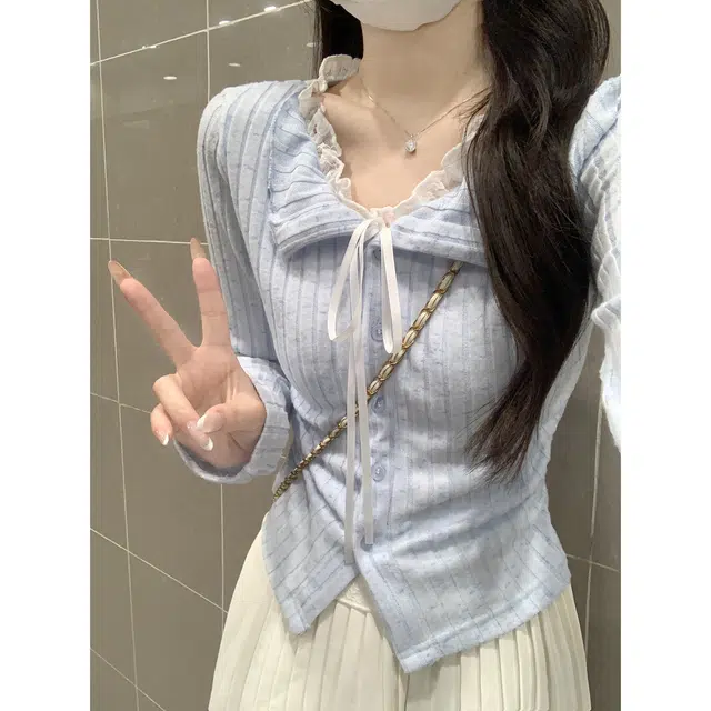 CASTLE WOODS miu T