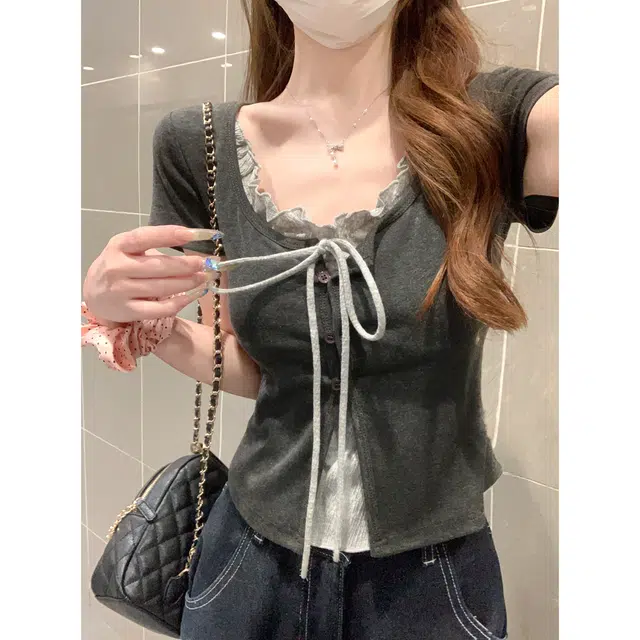 CASTLE WOODS miu T