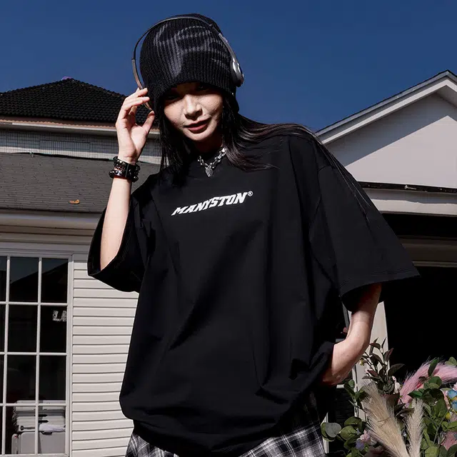 MANYSTON T